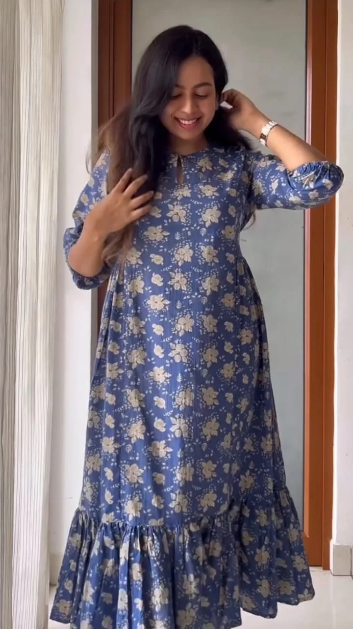 Trendy stylish cotton gown-3